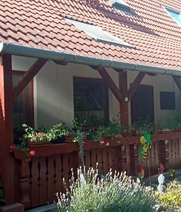 Maria Apartman Balatonkeresztúr المظهر الخارجي الصورة